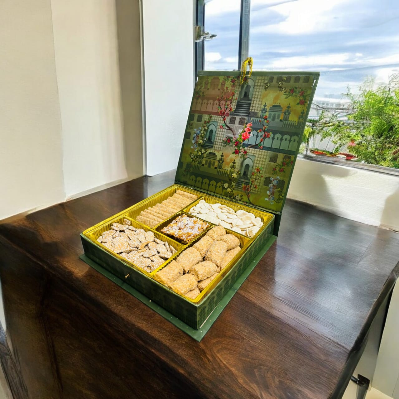Luxury Gift Premium Gajjak Sweets Hamper | 5 Assorted Flavours Gajjak  Combo | Perfect for Any Occasion & Corporate Gifting